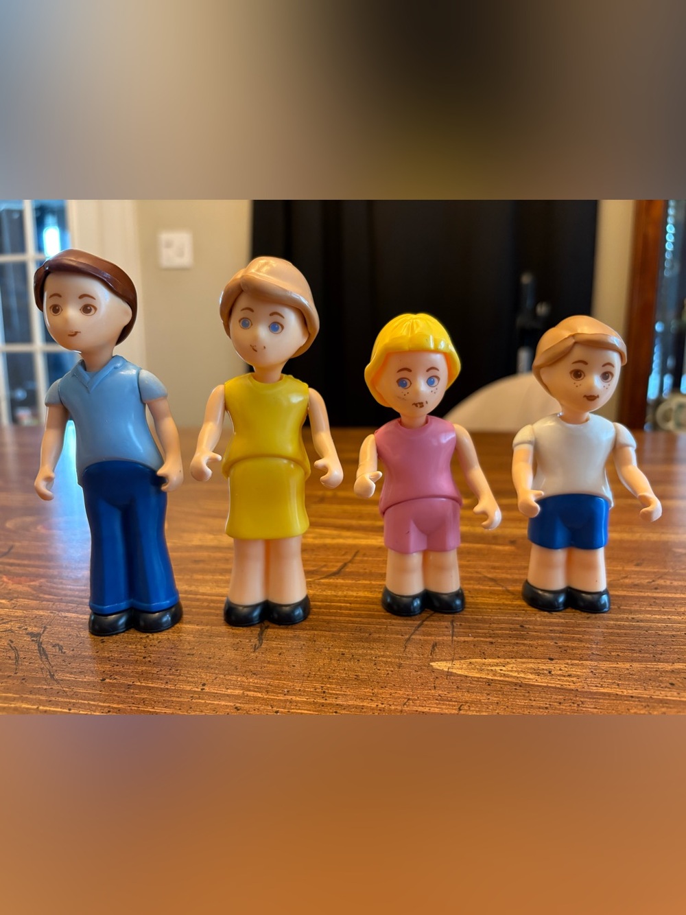 Vintage Little Tikes Dollhouse Family Figures Set